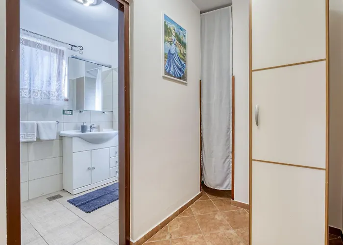 Апартаменты Mrak By Interhome